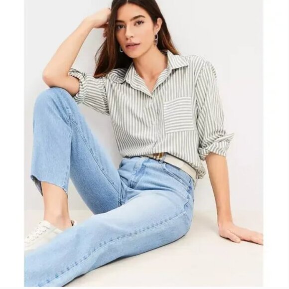 LOFT The Straight High Rise Jeans Size 32 Light Wash Raw Hem Stretch EUC - Picture 14 of 14